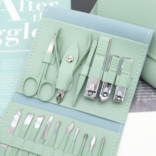 16-Piece Manicure & Pedicure Nail Care Kit | Aum Mart